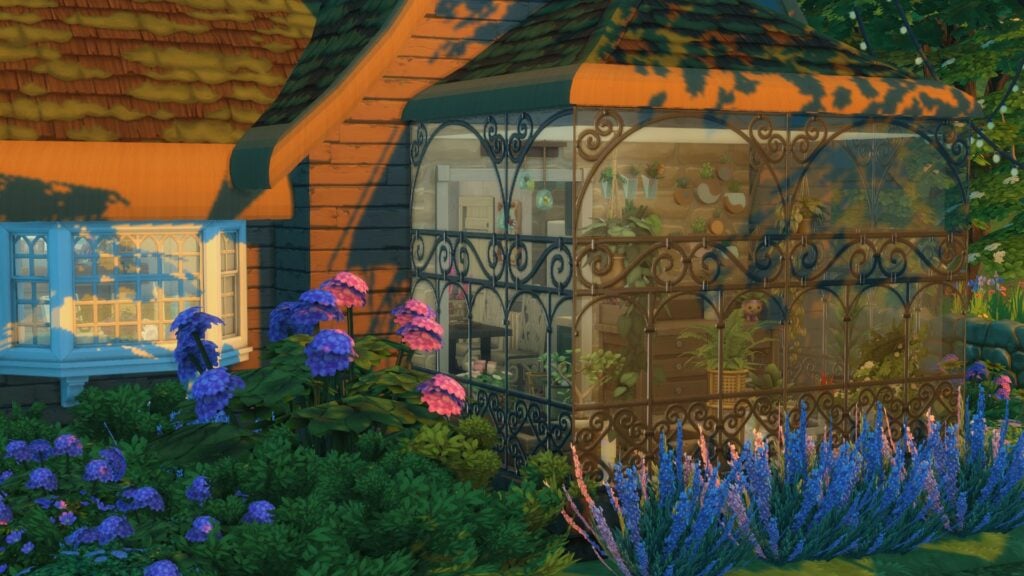 The Sims 4 Glass Walls Build Tips: Through the Simming Glass 17 Exterior of Sims 4 Glass Walls on greenhouse