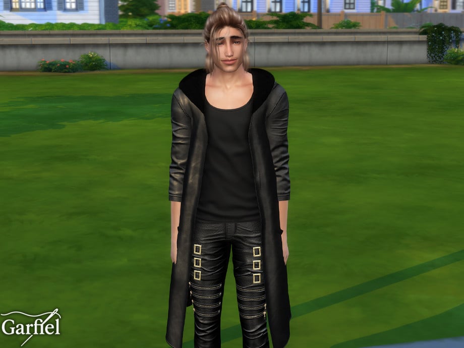 LongHoodedLeather2
