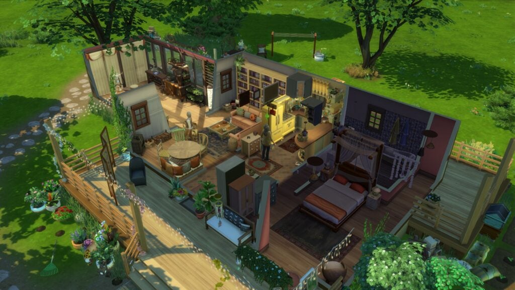 Hippie Couple Lot House floorplan