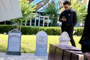 EA Funeral Buyout Protest Staged Outside of EA Orlando Office: Press Release and Photos 4 playerallihq1